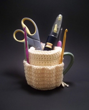 Clever mug tidy - crochet pattern Why buy something you can easily ...