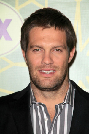 Geoff Stults Pictures & Photos