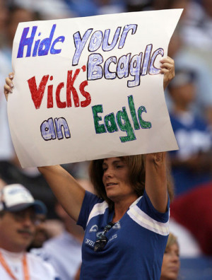 Colts fan protests Michael Vick signing with the Philadelphia Eagles ...