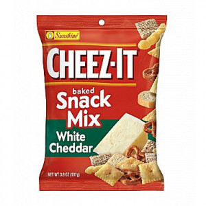 Cheez It Baked Snack Mix White Cheddar 3 8 oz 14 Pack