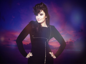 Demi Lovato Girlfriend...