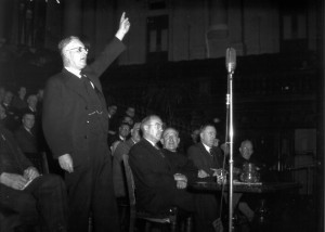 Note: The short high wasted jacket with long loose baggy trousers.