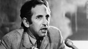 Military analyst Daniel Ellsberg leaked the 7,000-page Pentagon Papers ...