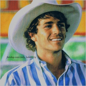 Luke Perry as Lane Frost!! Sad but very good movie, 8 Seconds