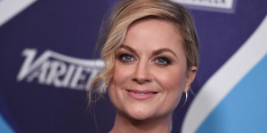 AMY-POEHLER-facebook.jpg