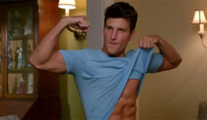Ryan Shay in Suburgatory (Parker YOUNG)