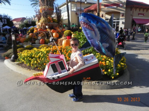 Cool Chief Brody Costume in Cardboard Box Orca Boat from JAWS