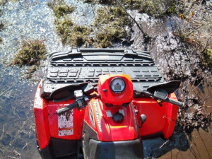 few pics of me stuck in a mud bog--100_2410.jpg