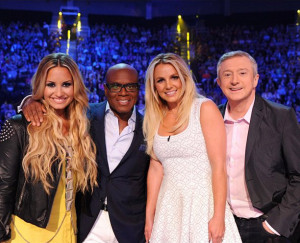 ... -spears-and-demi-lovato-surprise-l-a-reid-cake-song-birthday01.jpg