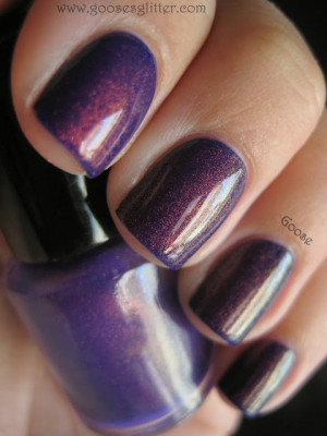 Kind of a bad picture, but it shows the red and green togther!