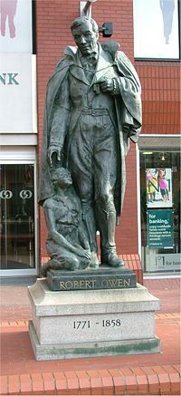 Robert Owen is commemorated with this statue in Manchester.
