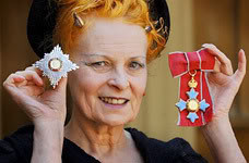 Vivienne Westwood receives her honour and (enlarge) poses with her ...