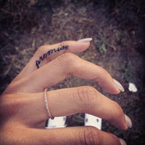 tatouage karrueche tran tattoo promise photo instagram twitter chris ...