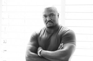 Nonso Anozie 198 cm tall (6ft 6in), good actor, can play intimidating ...