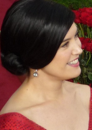 Phoebe Cates's Inspirational Quotes