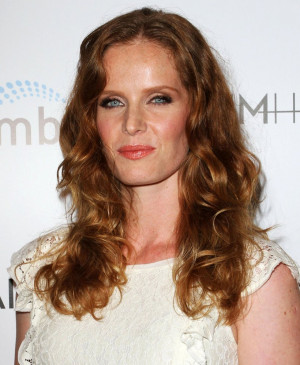 Rebecca Mader Pictures