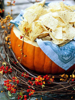 ... www.bhg.com/crafts/party-ideas/themes/throw-a-fall-harvest-party/ Like