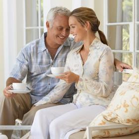 older-man-dating -younger-woman-on-patio-square - Does Age Gap Matter