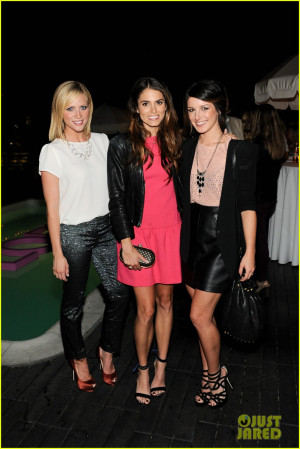 Thread: Nikki Reed & Shenae Grimes @ Pink Ladies Fight Breast Cancer!