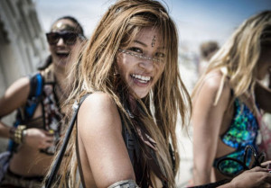 The Funky and Freaky Girls at the “Burning Man” Festival (25 pics)