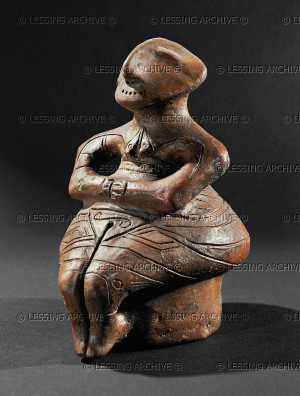 Sitting goddess. Terracotta. From Pazardzik, Bulgaria. Karanovo ...