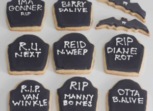 halloween-sugar-cookies-cookie-cutters