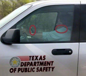 funny-public-safety-driving-phone