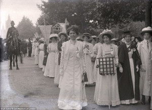 ... , Christabel Pankhurst, Sylvia Pankhurst & Emmeline Pethick-Lawrence