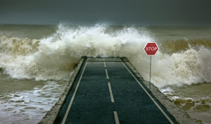 ... : New York City Suspends Public Transport as Hurricane Sandy Whi