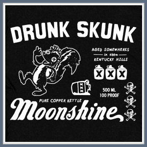 MOONSHINE T SHIRT DRUNK SKUNK BEER FUNNY TEE