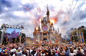 fireworks cinderella's castle magic kingdom walt disney world 50th ...