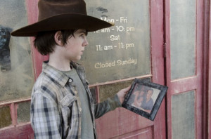 ... names chandler riggs characters carl grimes still of chandler riggs