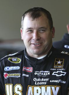 ryan newman hung out with ryan and his pit crew many times in kc fun ...