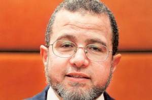 Hesham Qandil forms cabinet but new challenges are on the way