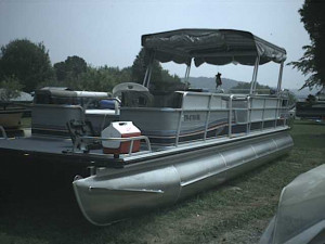 used lowe pontoon boats