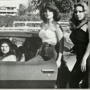 Firme Chicanas The Car...