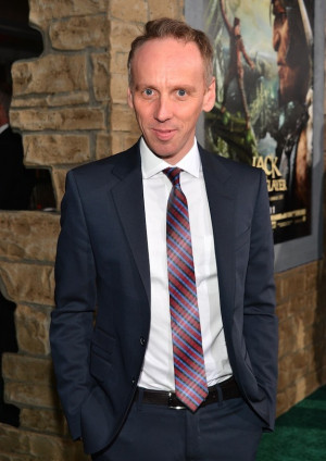 Ewen Bremner.