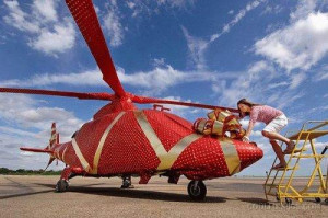 gift wrap helicopter cool fun pics gift wrap helicopter