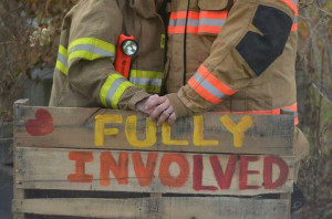 Firefighter couple picturesFirefighters Engagement Photos, Firefighter ...