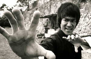 KUNGFU！一组超劲的李小龙艺术作品