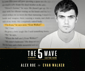 Nick Robinson and Alex Roe join Chloe Grace Moretz in 'The 5th Wave'