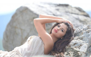 Selena Gomez Facebook Cover #5942 Wallpaper | hdcutepics.com