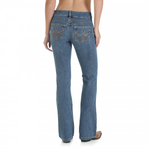 Wrangler Premium Patch with Booty Technology