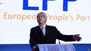 Jean-Claude Juncker delivers a speech during the announcement of the ...
