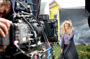 Carrie Underwood’s ‘Blown Away’ Music Video to Premiere July 30