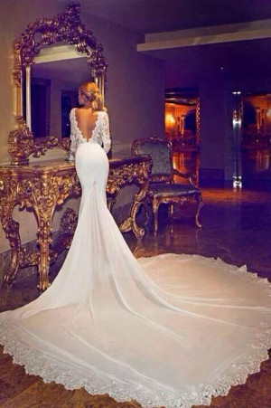Jennifer Aniston's Wedding Dress