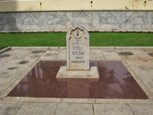 Jamia Masjid and Tippu's Death spot - Srirangapatna Tourist places ...