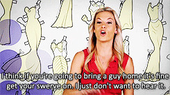 Girl Code : Jessimae Peluso + Roommates .