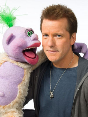Comedian, ventriloquist Jeff Dunham coming to Oxford