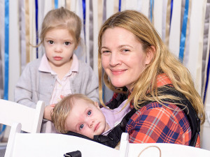 Drew Barrymore & Daughters